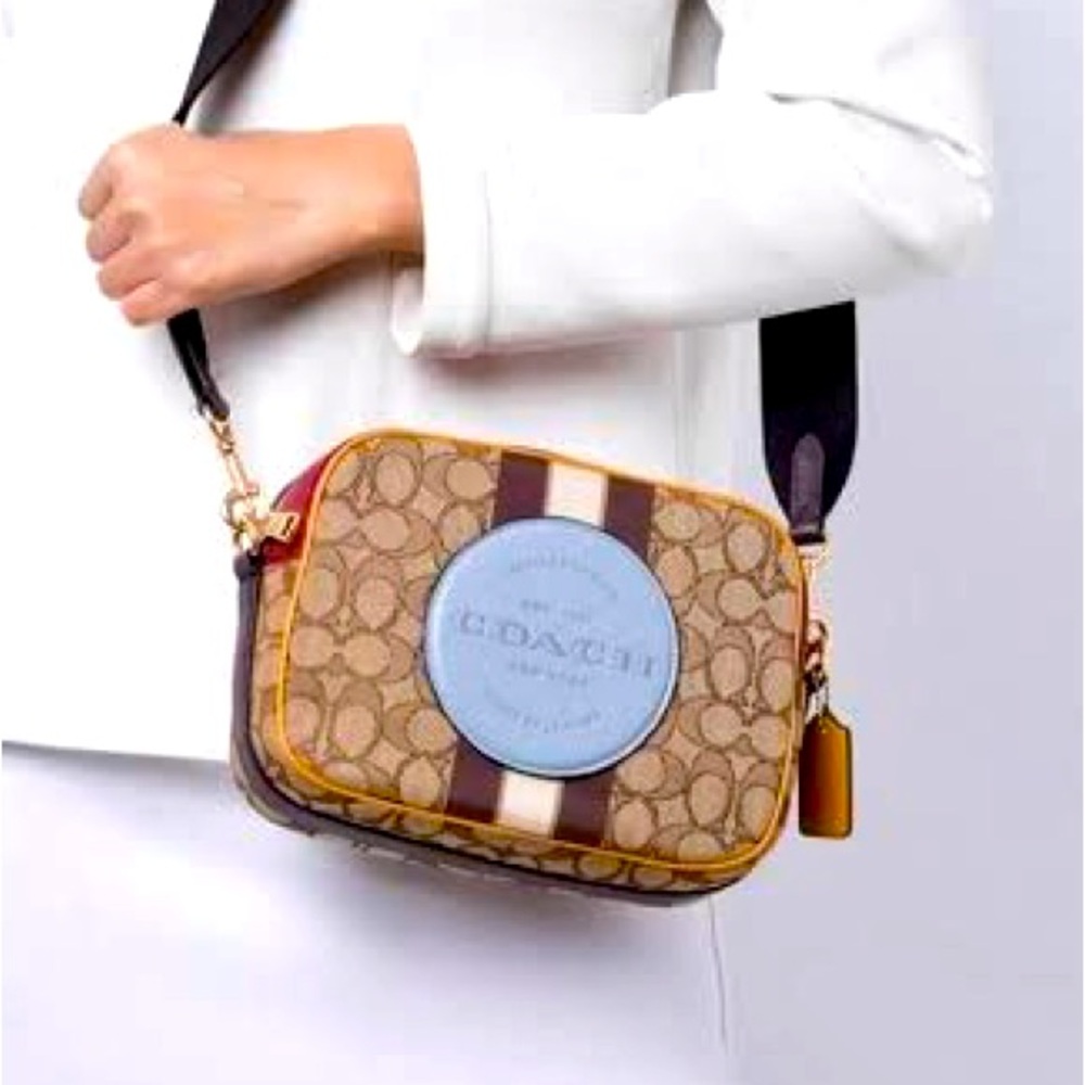 Coach Dempsey Camera Bag in Signature Jacquard with Patch - Picture 14 of 14